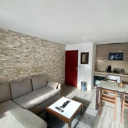Appartement Chaleureux - Pied Des Pistes Corrençon-en-Vercors Екстериор снимка